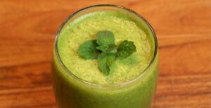 Minty and Sweet Green Smoothie